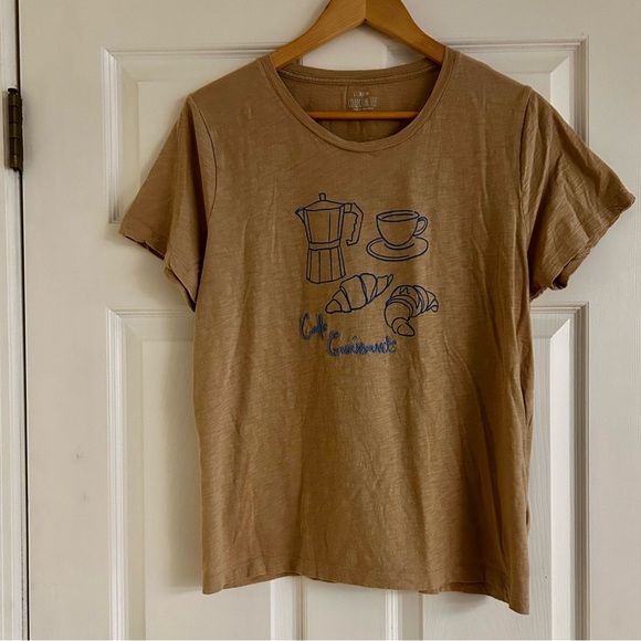 J. CREW Artist Series Graphic Tee with Blue Cafe Design - Picture 4 of 10